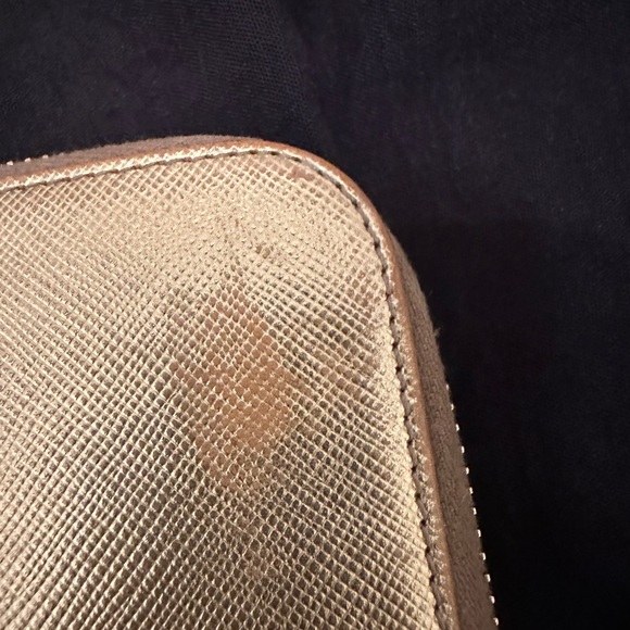 Prada Gold Saffiano Zip Wallet - Picture 3 of 13